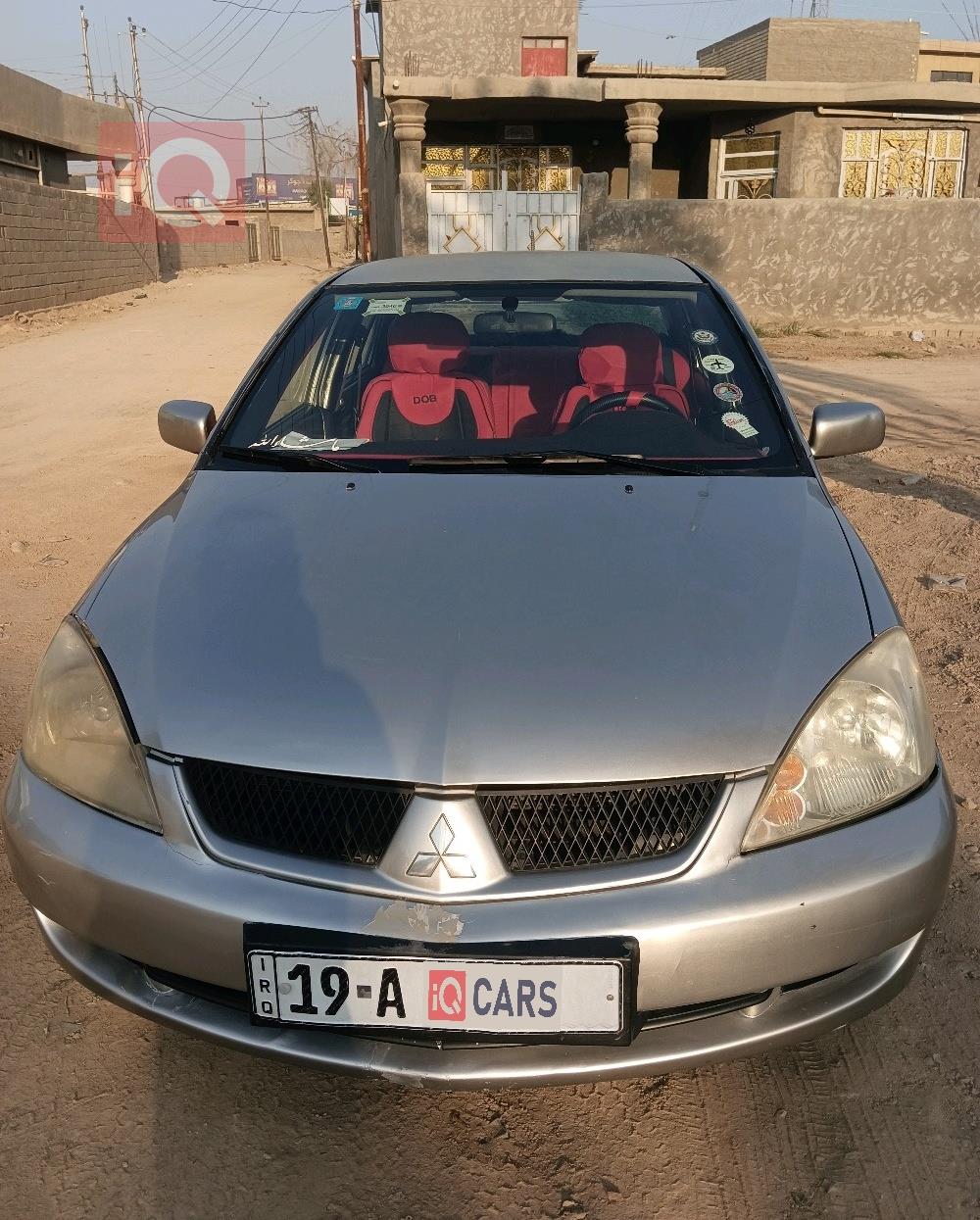 میتسوبیشی لانسەر